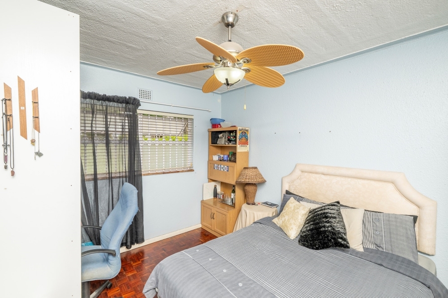 2 Bedroom Property for Sale in Bloemhof Western Cape